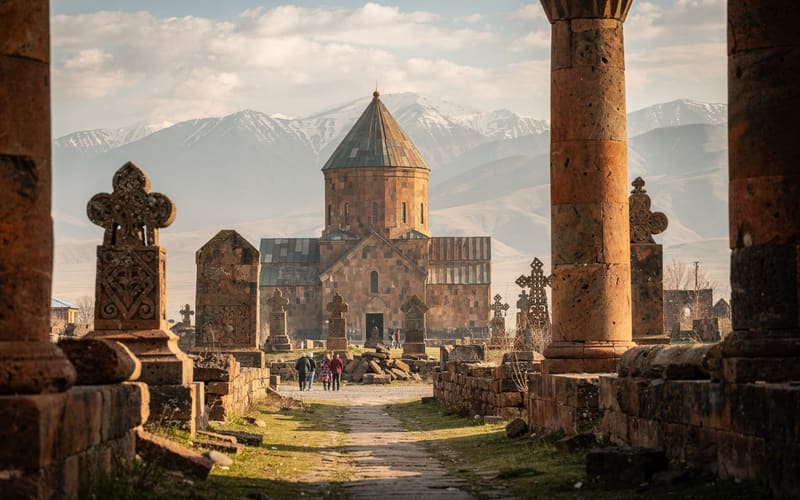 Etchmiadzin & Zvartnots: UNESCO half-day trip